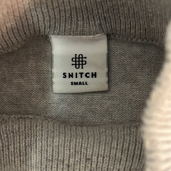 Turtle Neck Sweater - Picture 3 of 4